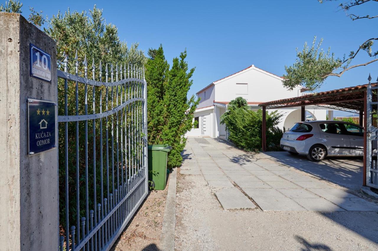 Villa Katja Kastela Bagian luar foto